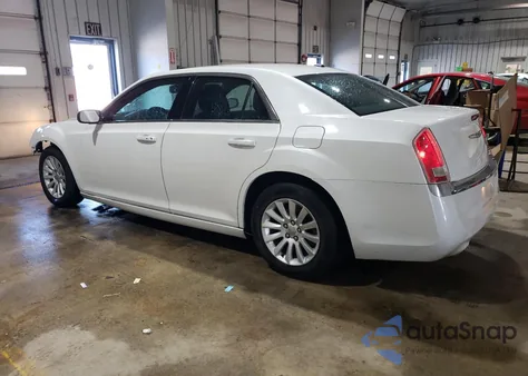 2012 Chrysler 300 z USA, uszkodzony, nr VIN 2C3CCAAG0CH312720